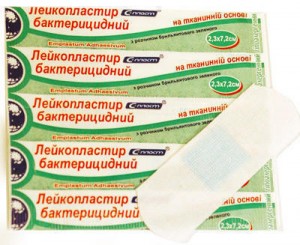 Лейкопластырь бактерицидный на тканевой основе с бриллиантовым зеленым 2,3х7,2 см №1 - фото